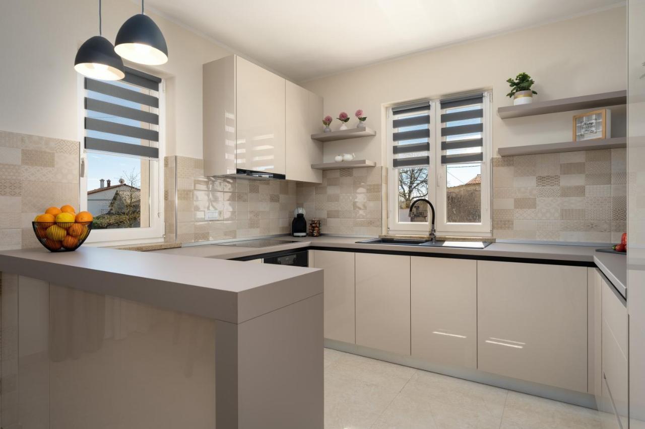 Holiday House Leana بازين المظهر الخارجي الصورة
