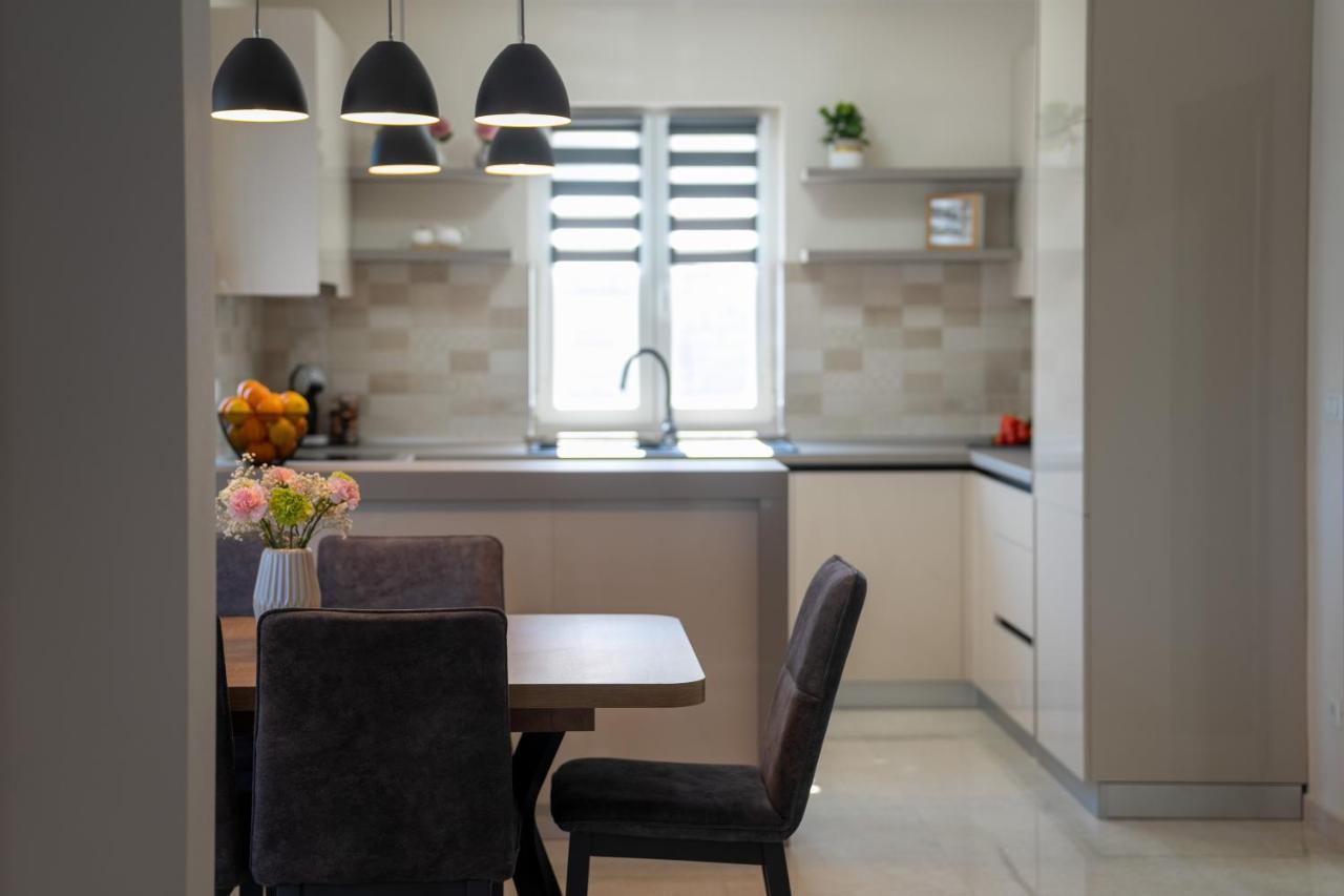 Holiday House Leana بازين المظهر الخارجي الصورة